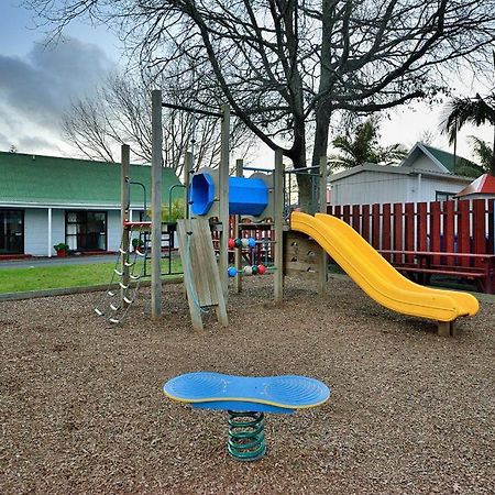 Auckland Northshore Motels & Holiday Park Buitenkant foto