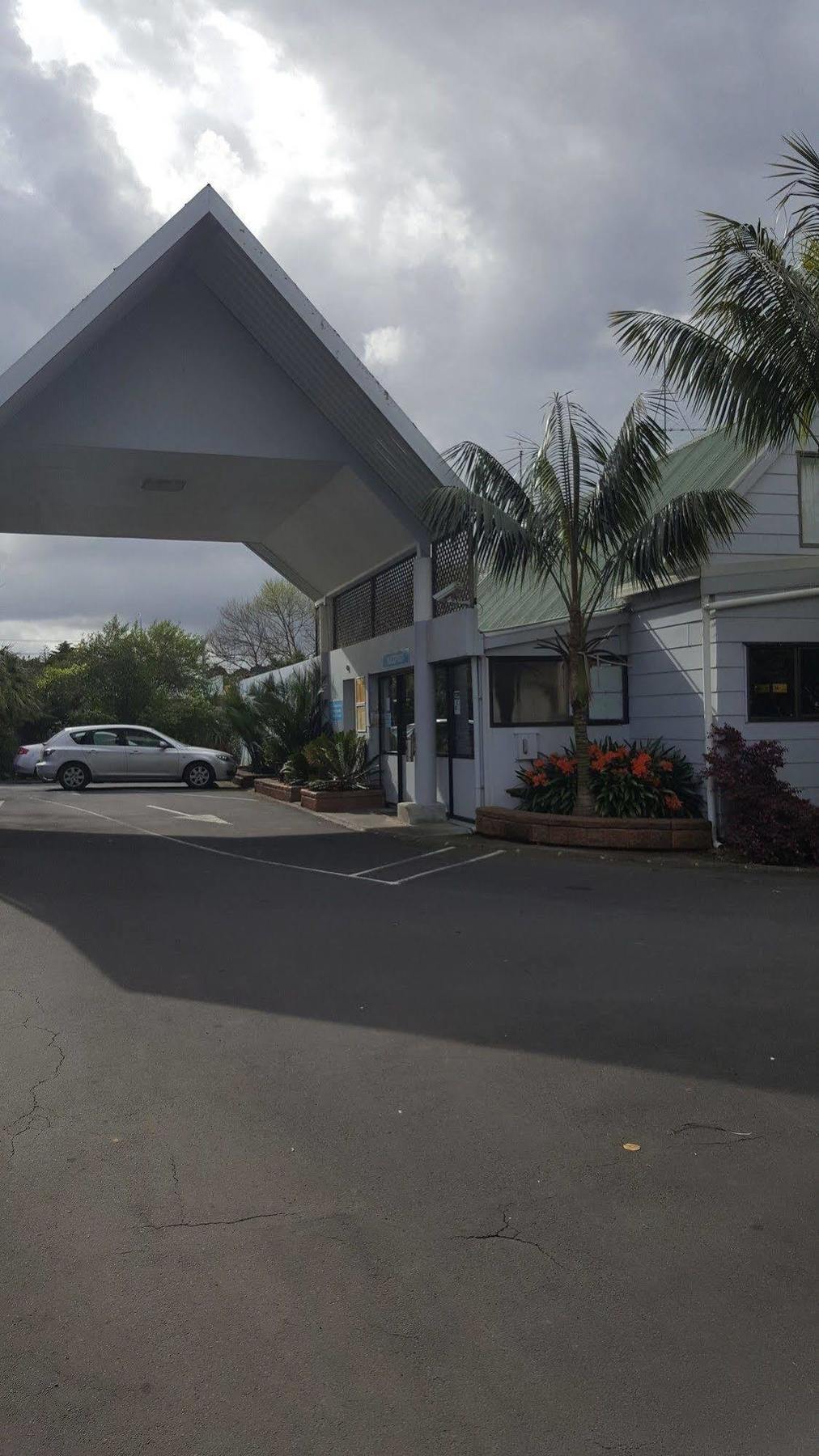 Auckland Northshore Motels & Holiday Park Buitenkant foto