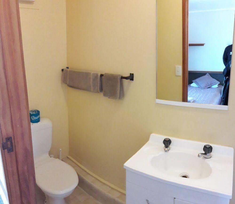 Auckland Northshore Motels & Holiday Park Buitenkant foto