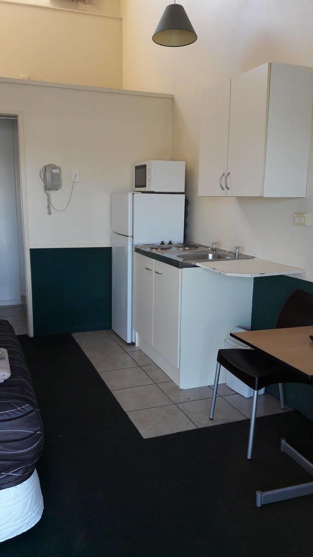 Auckland Northshore Motels & Holiday Park Buitenkant foto