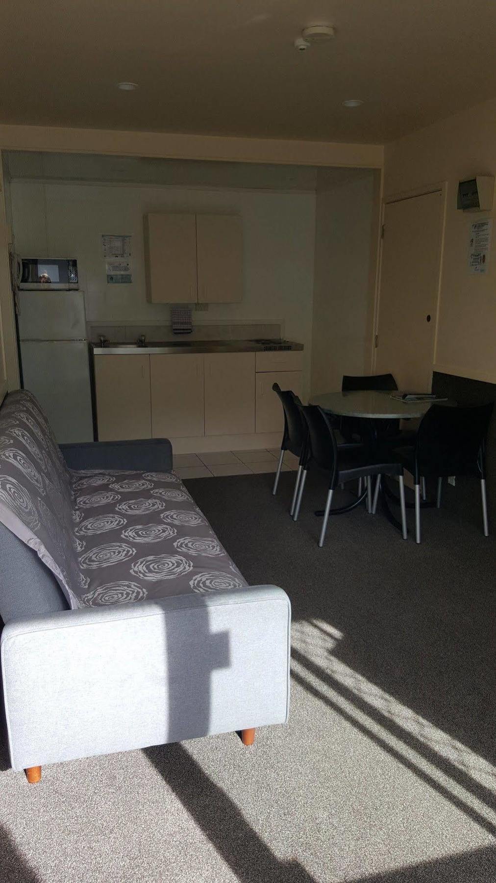 Auckland Northshore Motels & Holiday Park Buitenkant foto