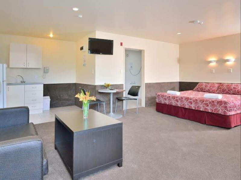Auckland Northshore Motels & Holiday Park Buitenkant foto